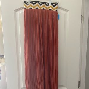 Maxi chiffon skirt